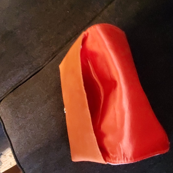 Handbag - Picture 4 of 6